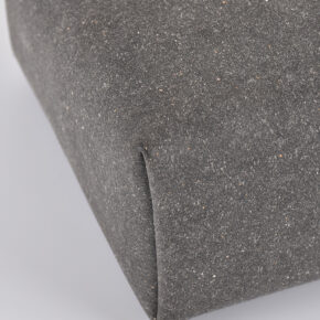 TISSUE COVER recycled leather black detail