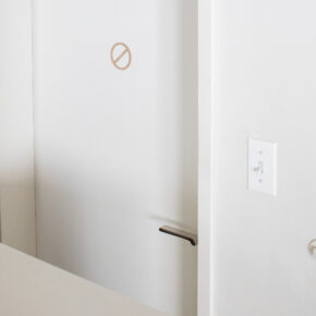 SIGNS DO NOT ENTER (white oak)