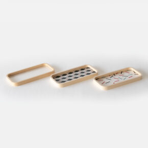 PEN TRAY (clear, gmt, bou)