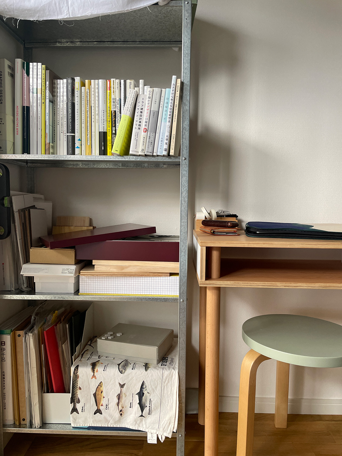 MOS Kaori Nakamura TIN BOX