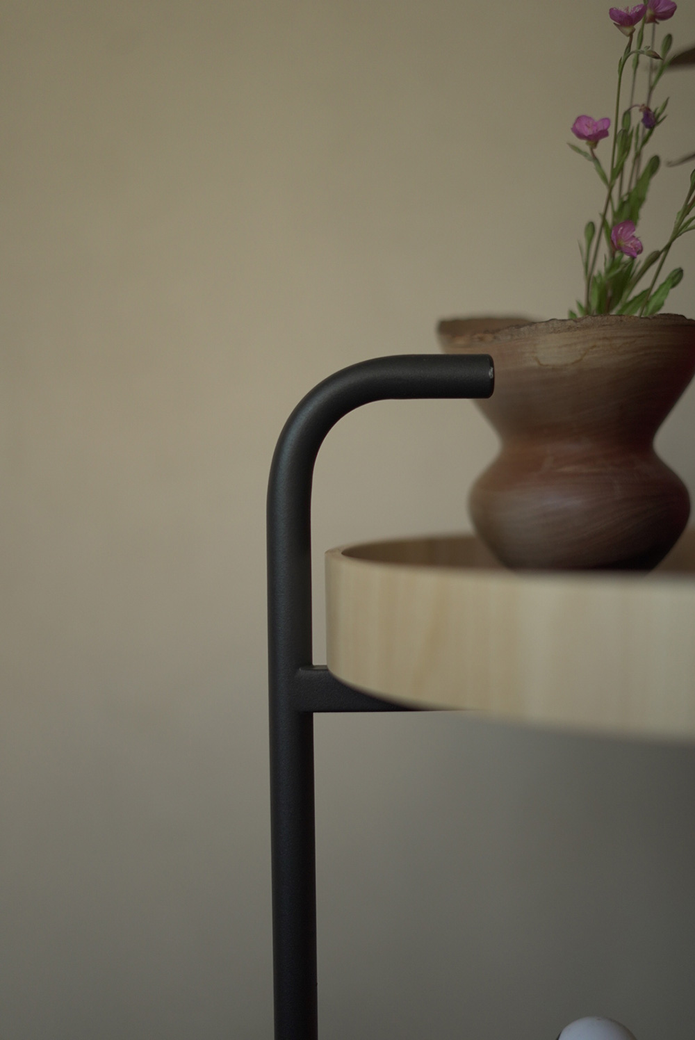 MOS Hiroyuki Aoyama TROLLEY