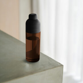 WATER BOTTLE (black × amber)